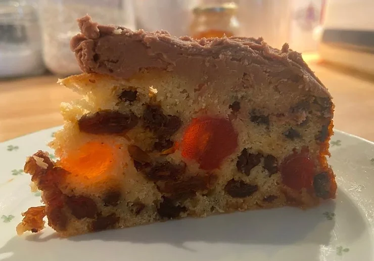 the last slice of fruit cake